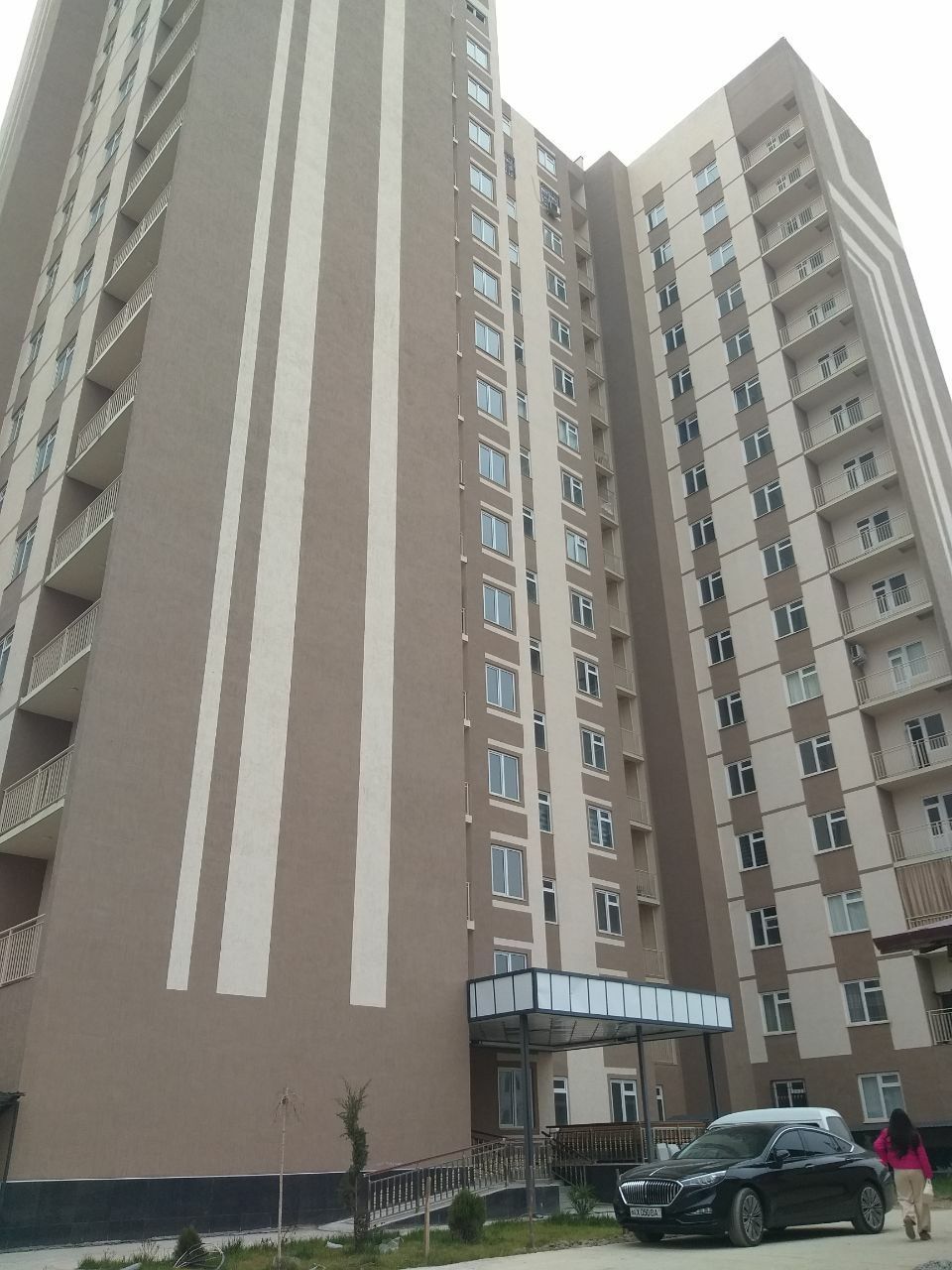 Квартира сотилади