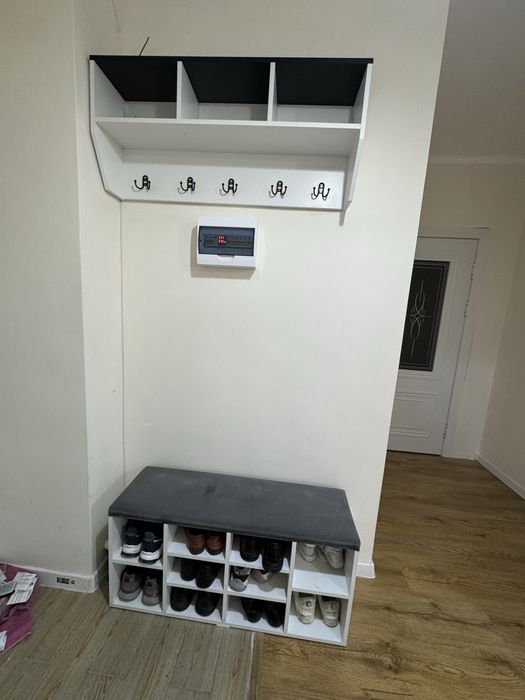 Прихожка в хорошем состоянии