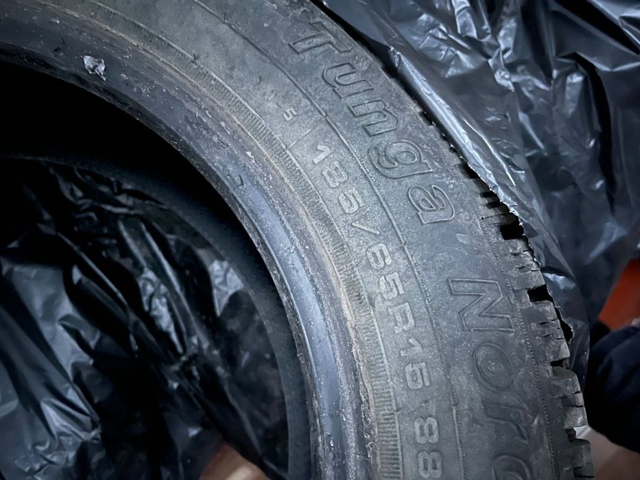 Продам шина 15 размер 4шт