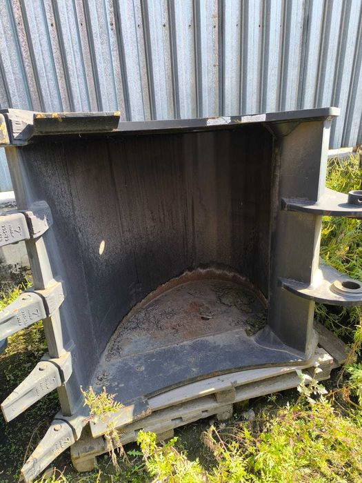 Ковш стандартный V=1,2 м³ для экскаватора Hyundai R200,R210,R220.