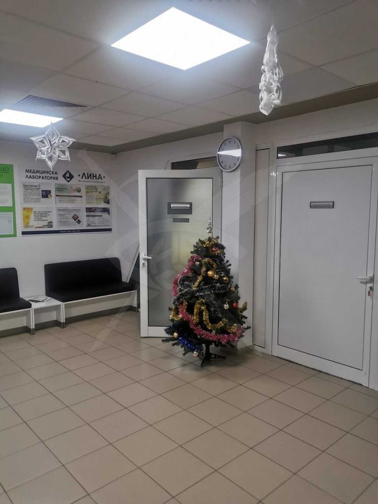 Продава се Магазин в Варна, Младост 1 - 812 кв.м за 1355 €/кв.м - Снимка #8