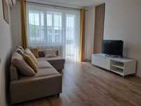 Inchiriez apartament 2 camere P-ta Sudului renovat cu centrala proprie