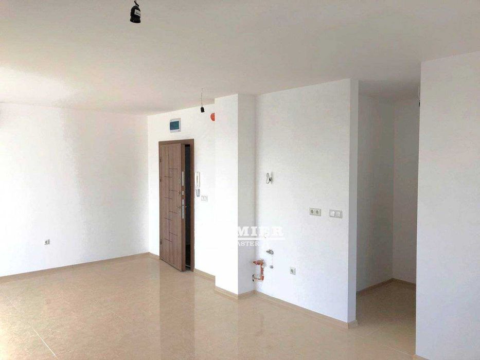 Продава се Едностаен апартамент в к.к. Слънчев бряг - 51 кв.м за 1510 €/кв.м - Снимка #2