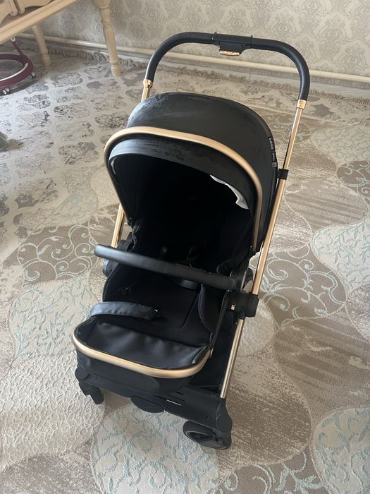 Коляска детская в хорошем состояний