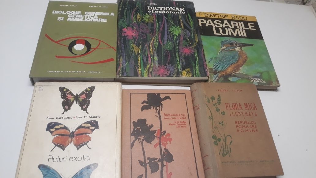 Cărți de flaricicultura și fluturi