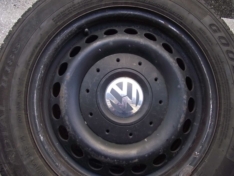 Jante 5x120 VW TRANSPORTER T5 • Anvelope iarna 205/65/R16C GOODRIDE