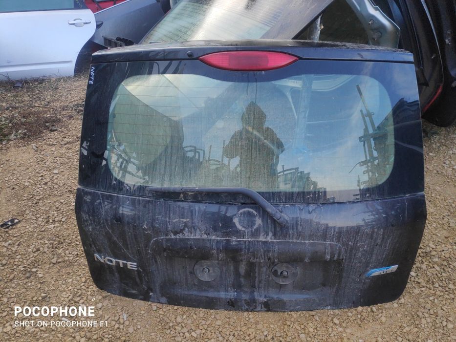 Врата багажник Nissan Note / Нисан Ноте 2008