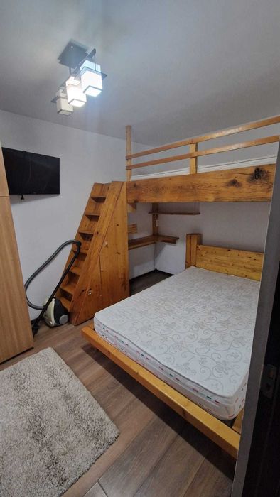 Inchiriez apartament 2 camere-Tomis Nord-termen lung-centrala pe gaz