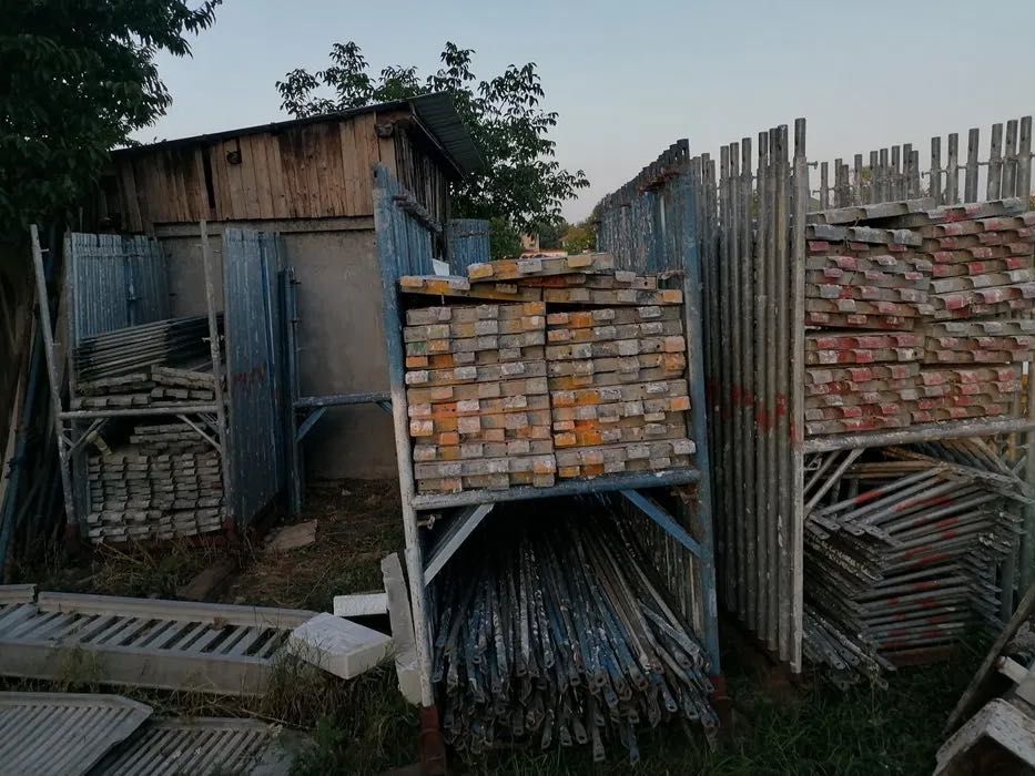 Inchiriere schela si popi