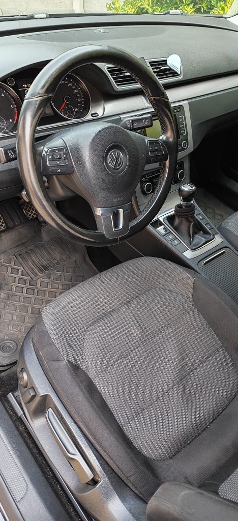 Vând vw passat B7,2.0 TDI,2012