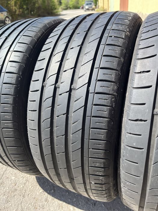 4 бр. летни гуми 235/45/17 Nexen DOT 0919 5-5,5 mm