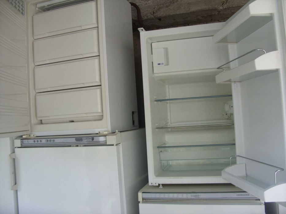 frigider mic candy  cu congelator