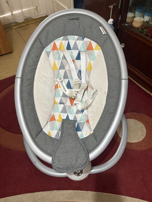 Vand leagan electric pentru bebe