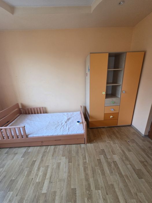 Pat + saltea+dulap+comoda