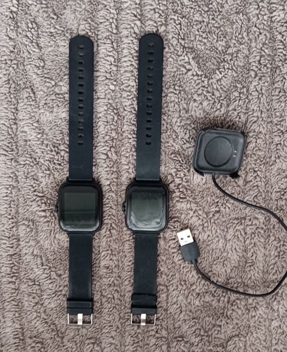 Vând doua ceasuri Smart impecabile