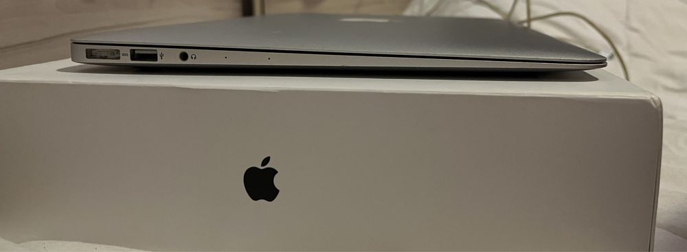 Macbook Air 13" inch