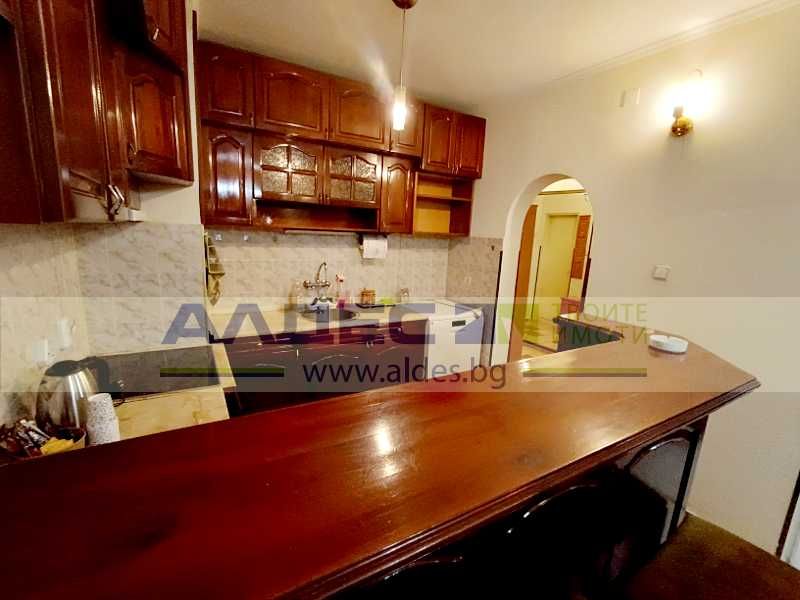 Продава се Тристаен апартамент в София, Дружба 2 - 103 кв.м за 2319 €/кв.м - Снимка #8