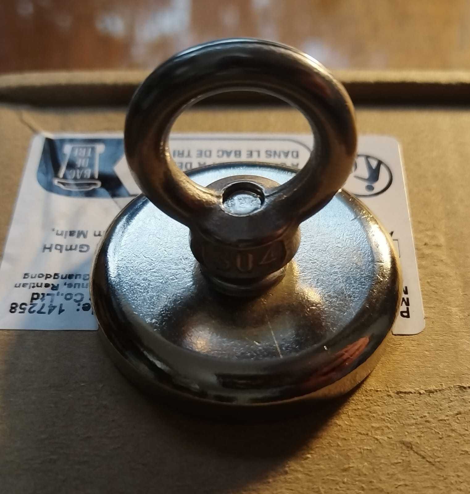 Magnet neodim puternic D42 mm