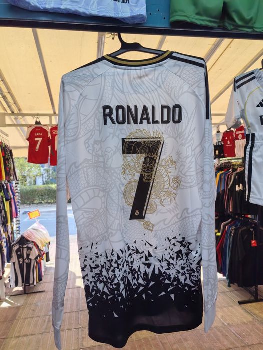 Тениска с дълъг ръкав на Ronaldo, Real Madrid