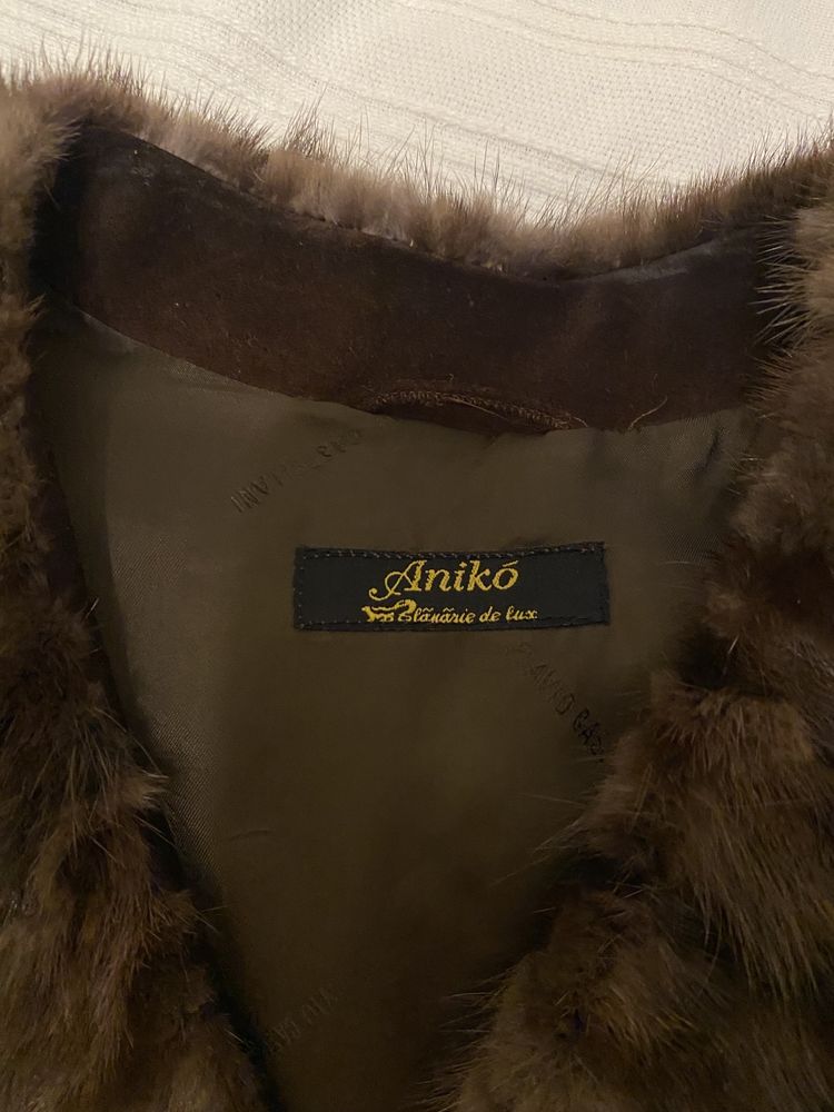 Vesta de blana naturala de nurca Aniko blanaria de lux