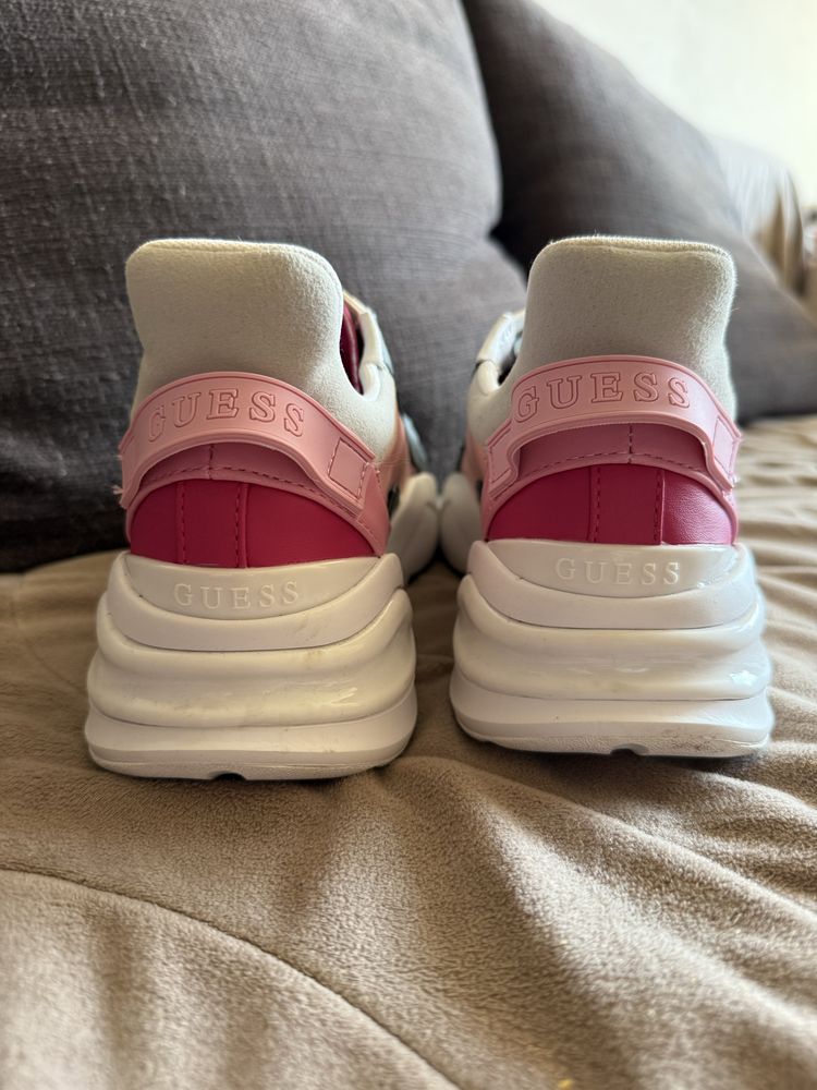 Обувки Guess pink