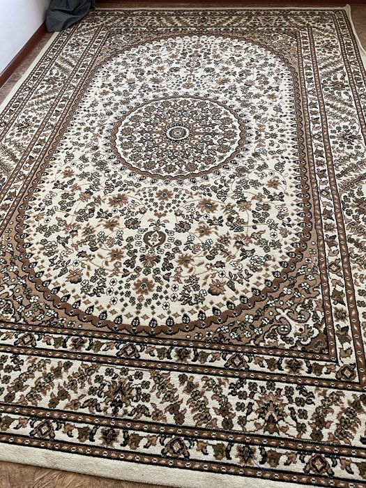 Срочно продам ковер