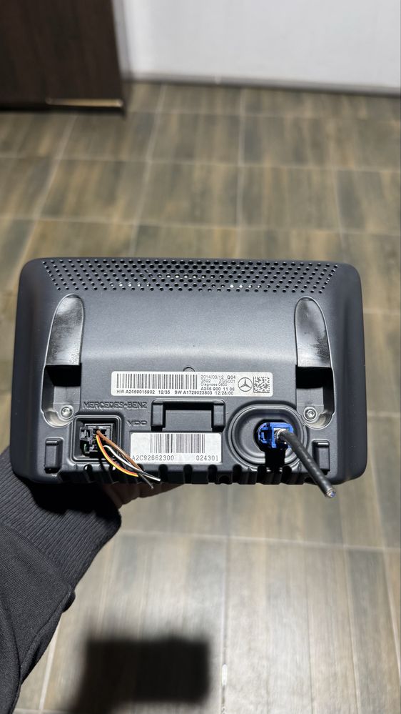 Mersedes G63 монитор
