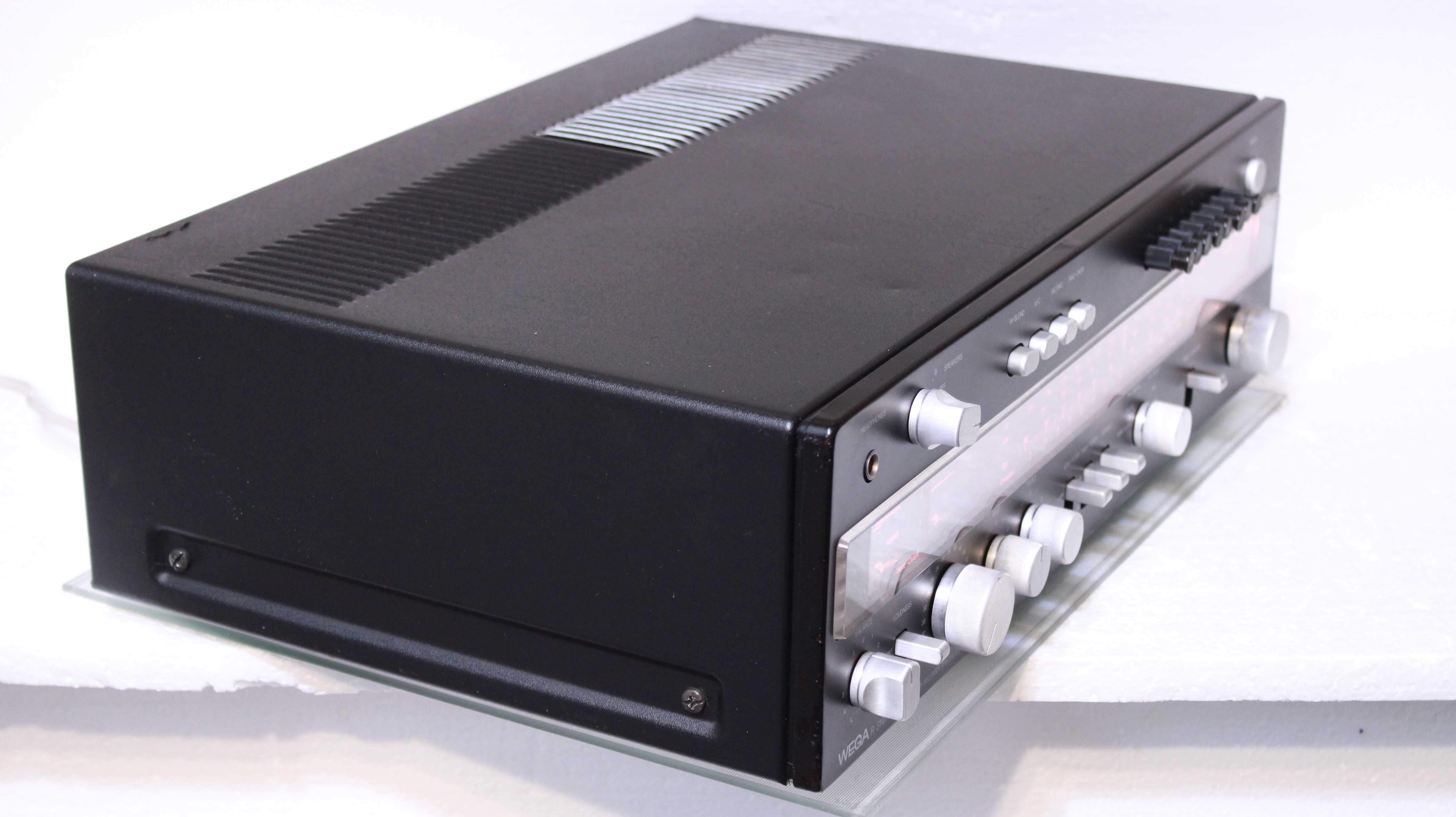 Statie/Amplificator/Tuner Wega-Sony,2x65W(R3141).