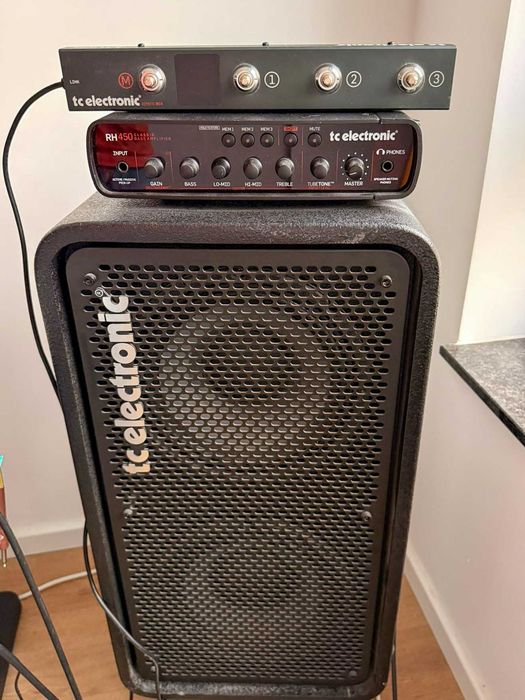 Amp chitara bass TC Electronic RH450 + boxa RS210 + RC4 REMOTE + bag
