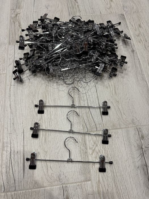 Закачалки за дрехи с щипки