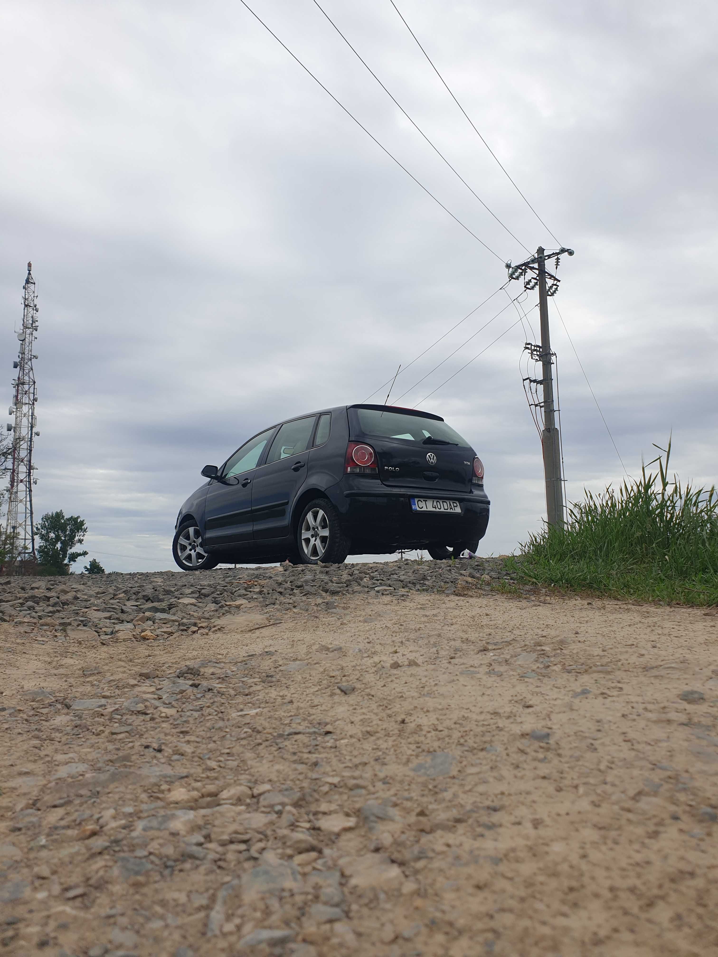 Volkswagen polo negru