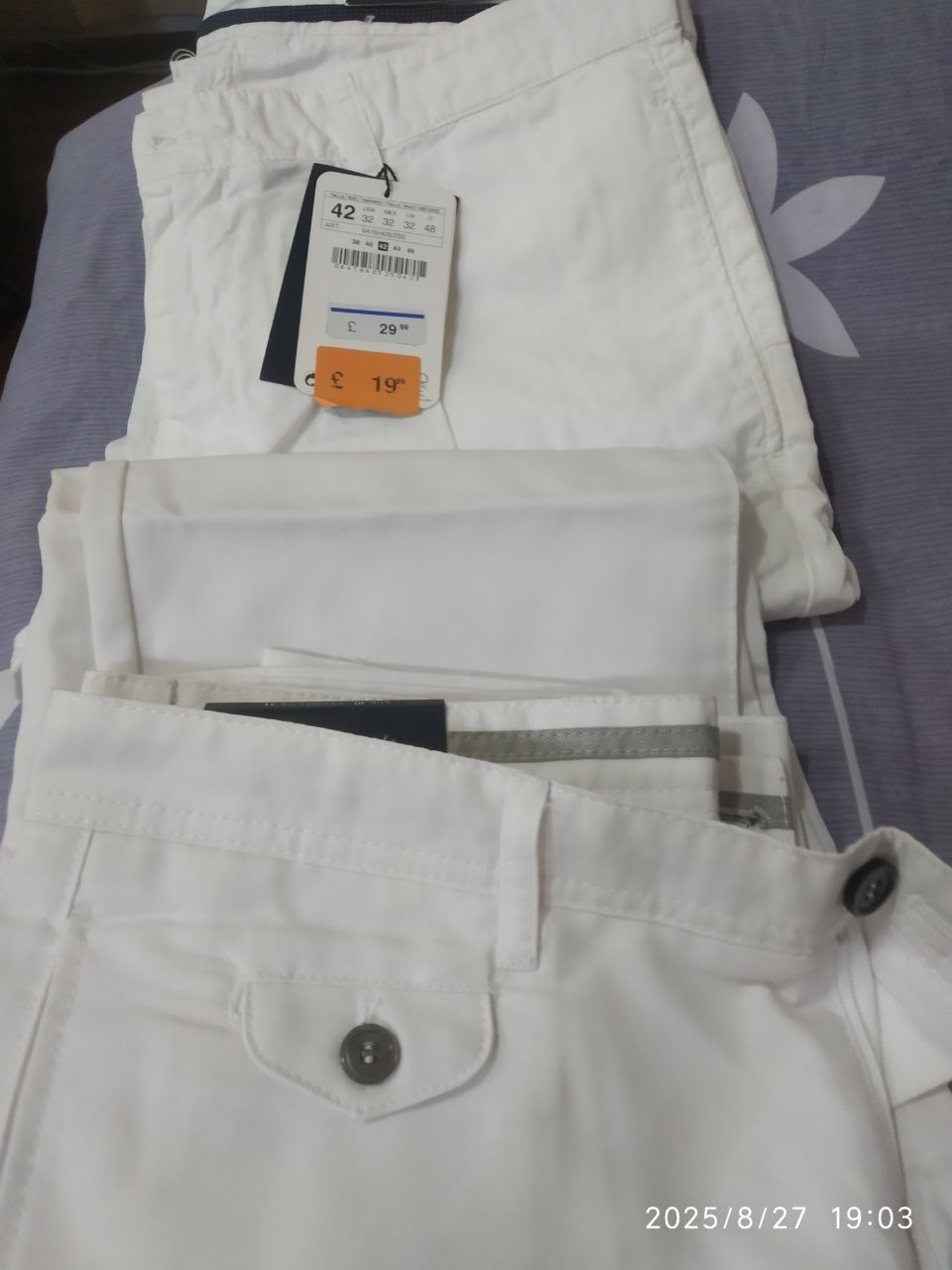 Мужские рубашки размера L, XL.