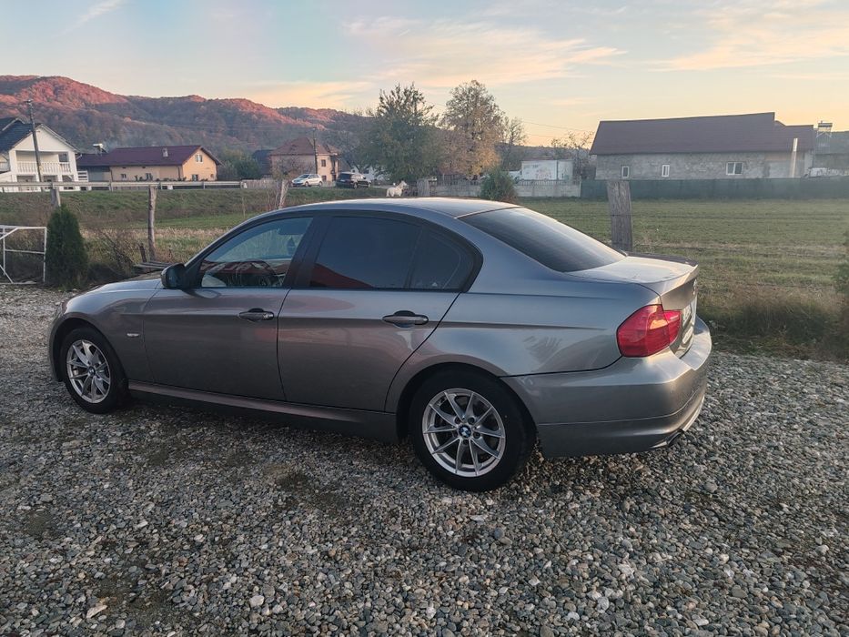 BMW e90 facelift 2011 proprietar