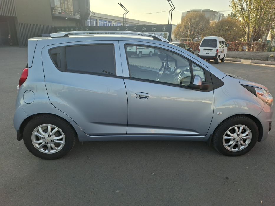 Spark Avtomat sotiladi!