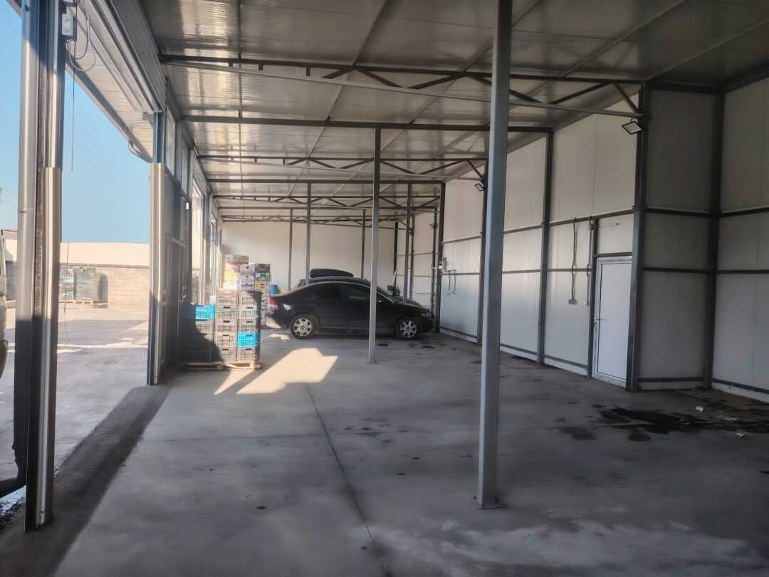 Дава се под наем Склад в Варна, Западна промишлена зона - 200 кв.м за 2100 € - Снимка #1