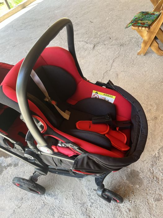 Коляска почти новая в отличном состояние