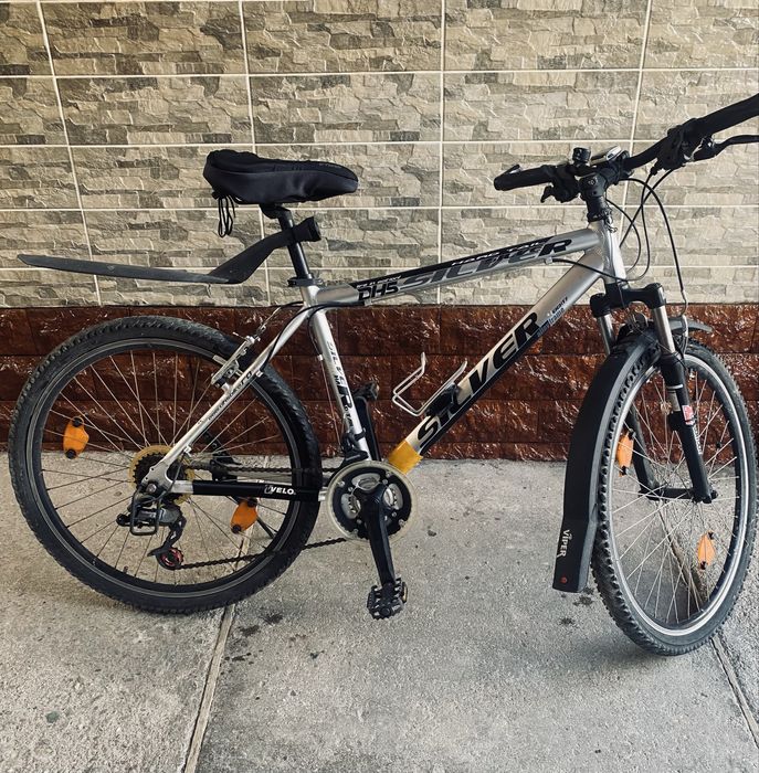 Bicicleta Silver cu semi-sistem Shimano