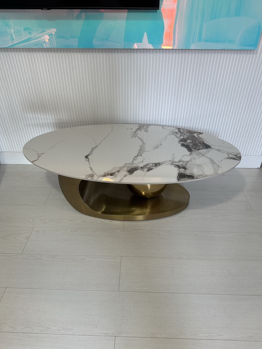 Măsuță de cafea modernă, design deosebi