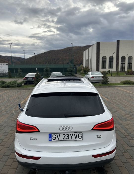Audi Q5 2.0 TDI quattro S line (Alpin Edition)