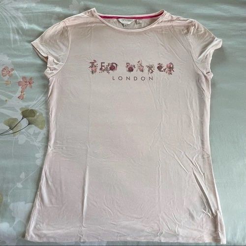 Кашмир, пуловери GANNI, Massimо Dutti, Ralph Lauren, Loewe