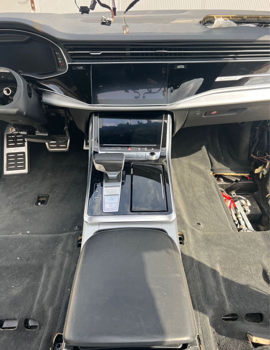 Kit Conversie Anglia-Europa Mutare Volan Audi Q8