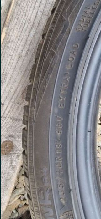 Anvelope Nokian WRD4 
235/40 R19 96V XL M+S