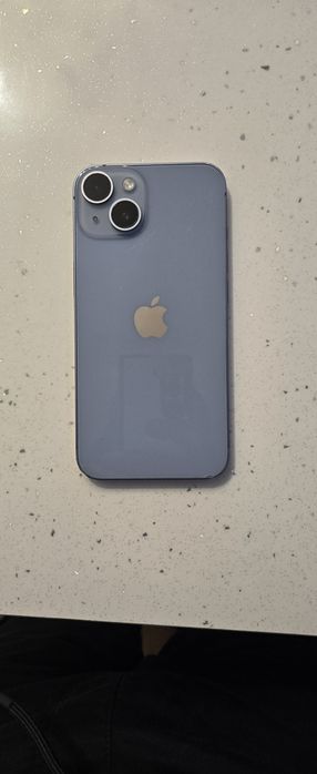 IPhone 14 син в добро състояние