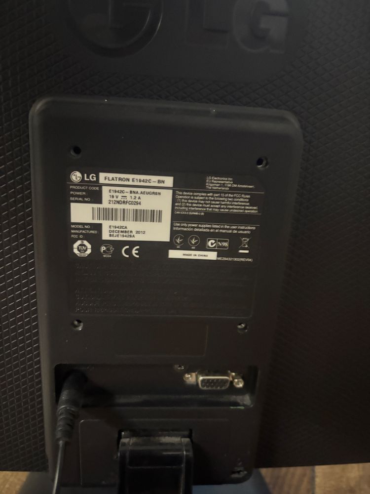 Монитор LG FLATRON 19 инча