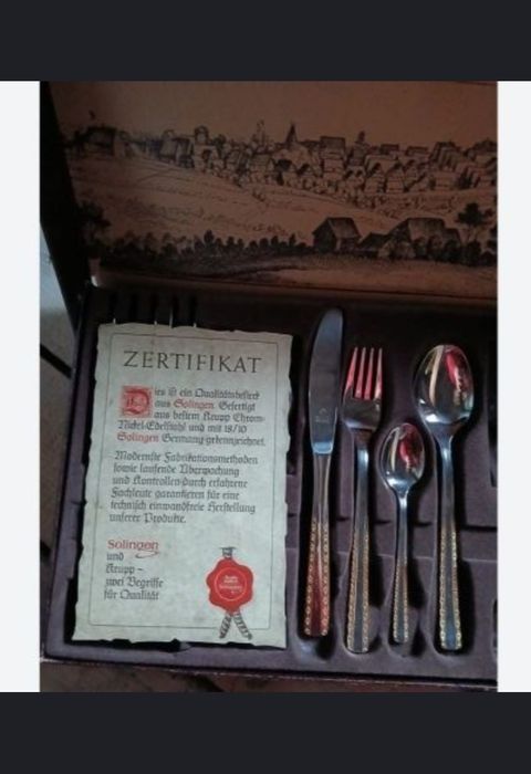 Tacâmuri Solingen cu auriu pentru 6 persoane