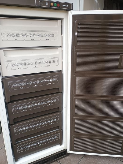 Congelator mare 300 l