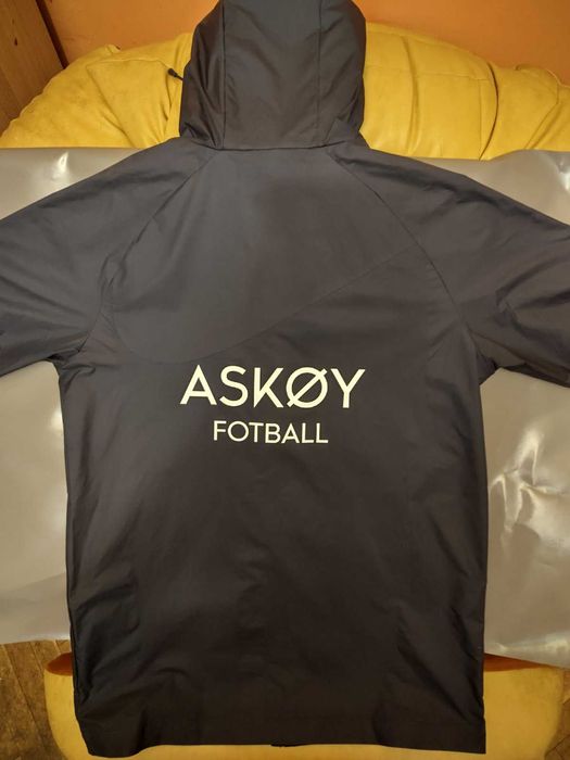 Nike dry-fit Football М