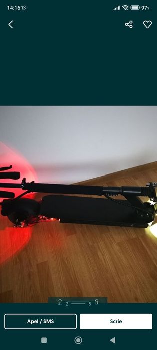 Trotineta Electrica Echipamenta cu toate accesoriile la ea