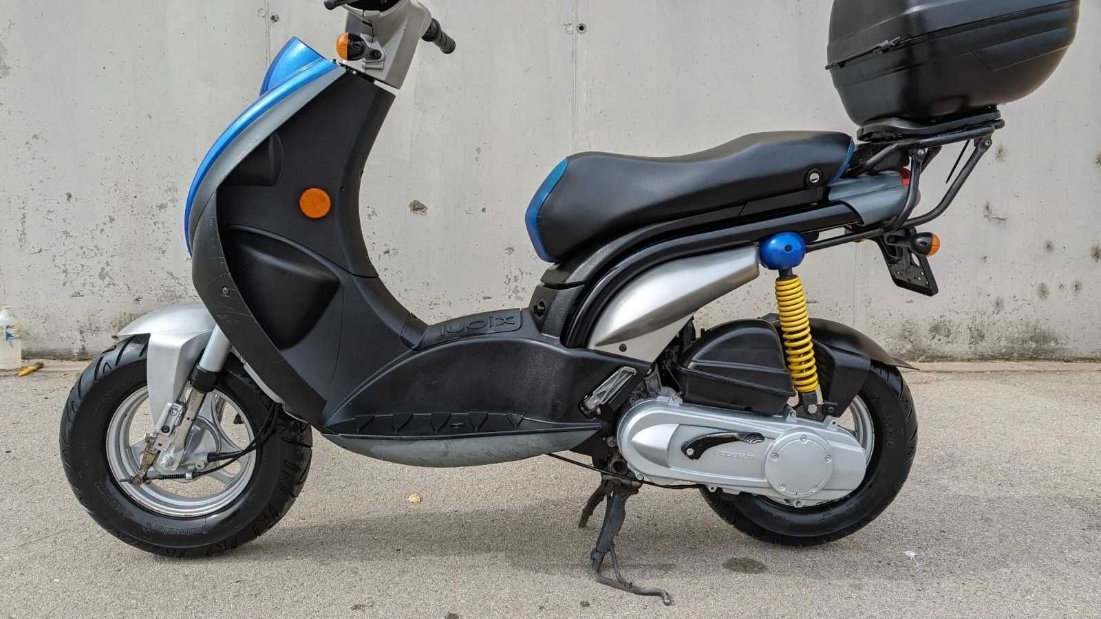 Скутер мотопед мотор с регистрация 49цц Peugeot Ludix Пежо 50цц 70цц