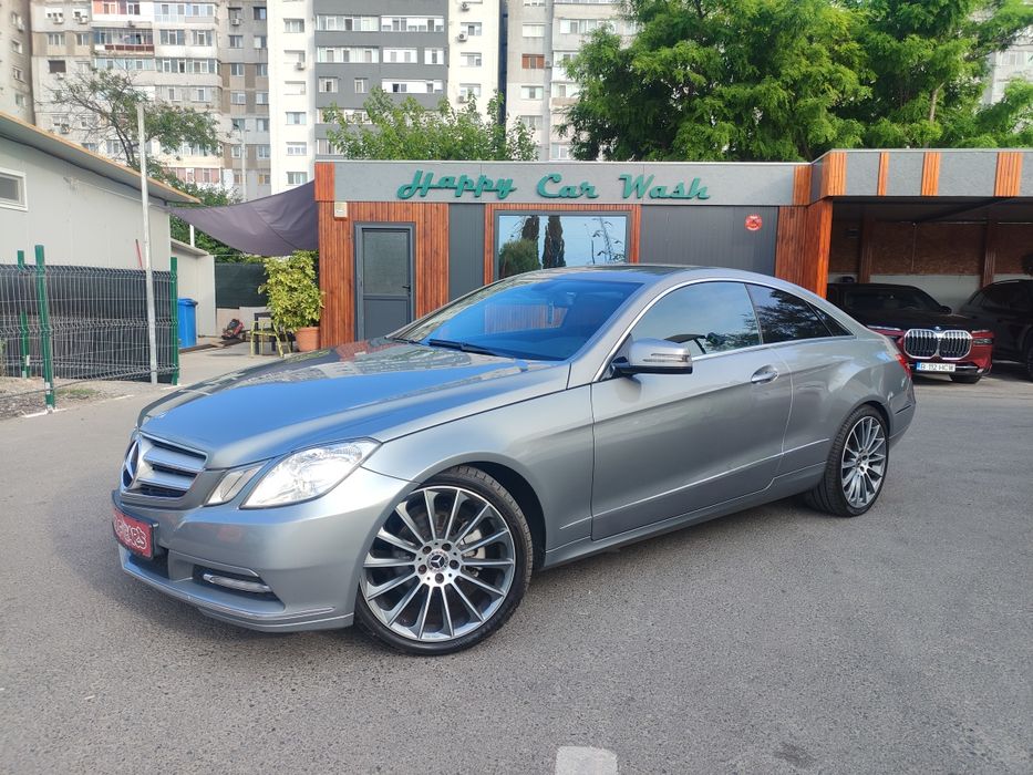 Mercedes E220-coupe, an 2013, cutie Automata,an 2013